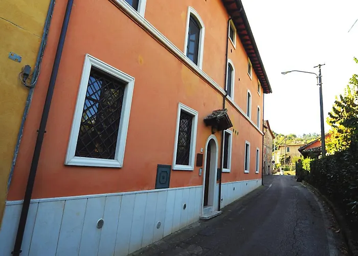 Residenze L'Uncinaia Holiday House